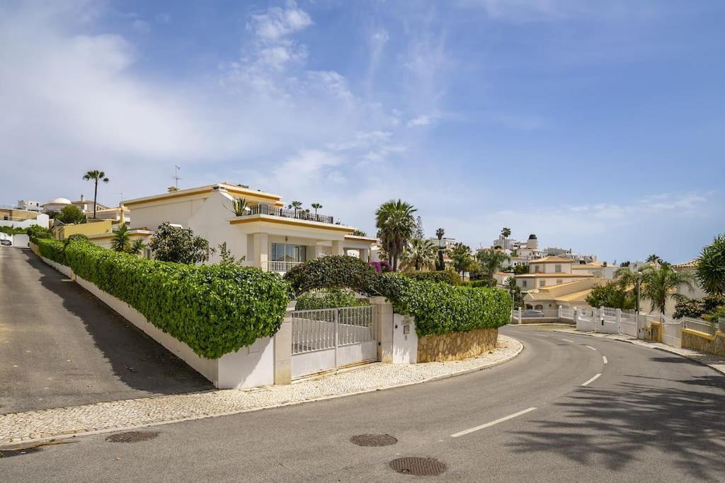 Villa Marina - Pool & Sea View Albufeira Exterior foto
